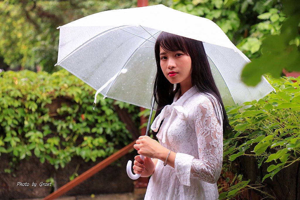 摄影家手札dgphoto - 雨中人像习拍/艺廊